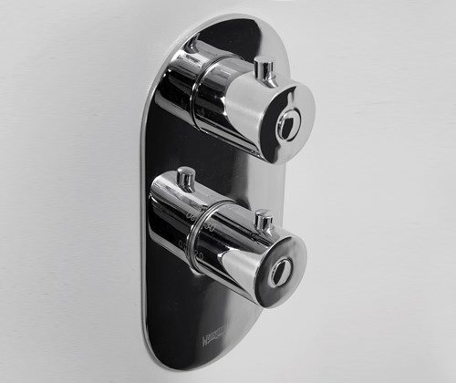 Смеситель WasserKRAFT BERKEL 4833 для ванны и душа термостатический Смеситель WasserKRAFT BERKEL 4833 для ванны и душа термостатический