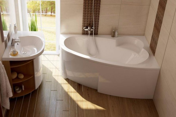 Ванна акриловая Ravak ASYMMETRIC C471000000 160x105 см. правая 